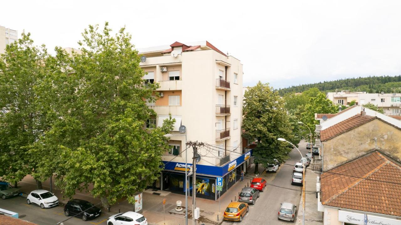 Apartment Gold ポドゴリツァ エクステリア 写真